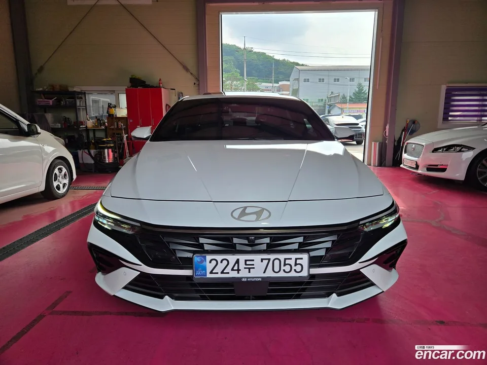 Hyundai Avante CN7 1.6 2024 — thumbnail 3