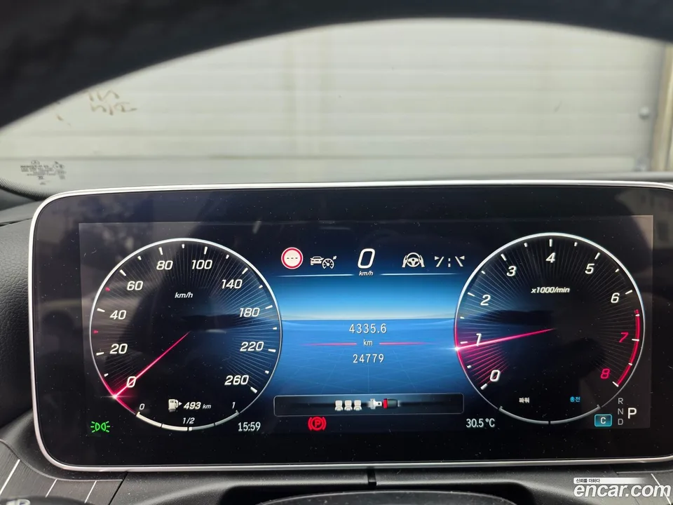Mercedes-Benz C-Class C300 4MATIC 2023 — миниатюра 3