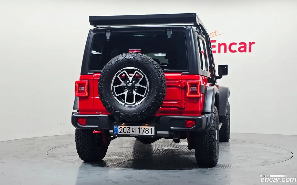 Jeep Wrangler 2.0 4 2025 — thumbnail 4