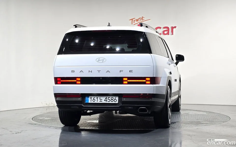 Hyundai SantaFe 2.5T 2WD 2023 — thumbnail 4