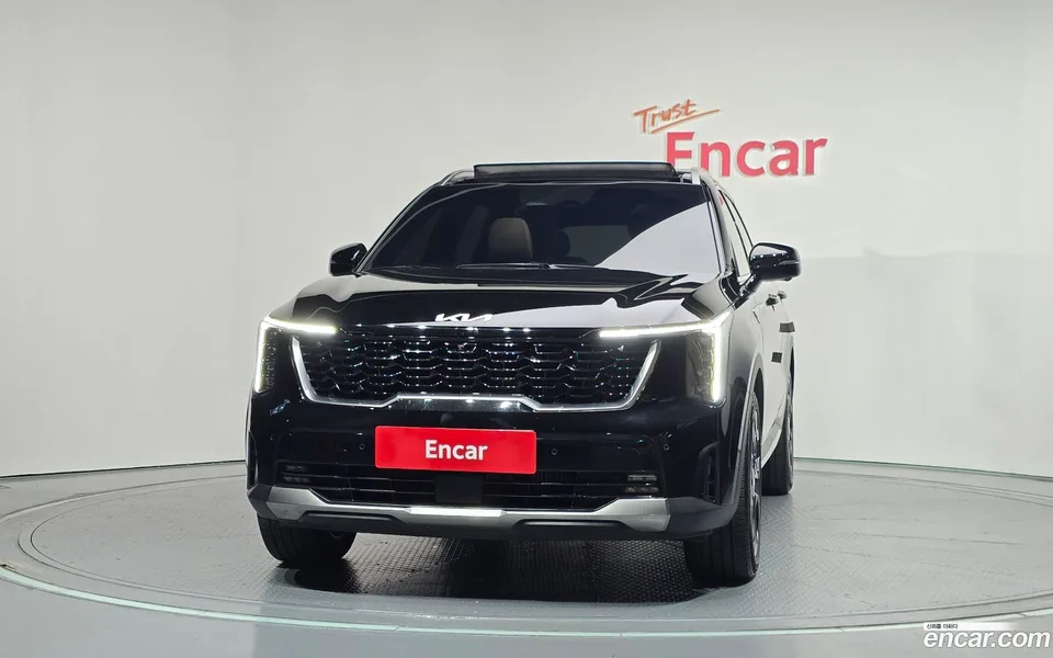 Kia Sorento 2.5T 2WD 2023 — thumbnail 3