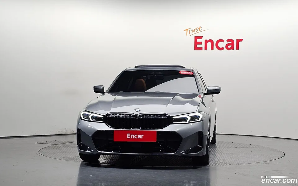 BMW 3 Series 320i M 2025 — миниатюра 3