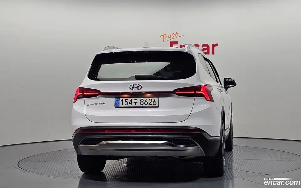 Hyundai SantaFe 2.2 2WD 2023 — thumbnail 4