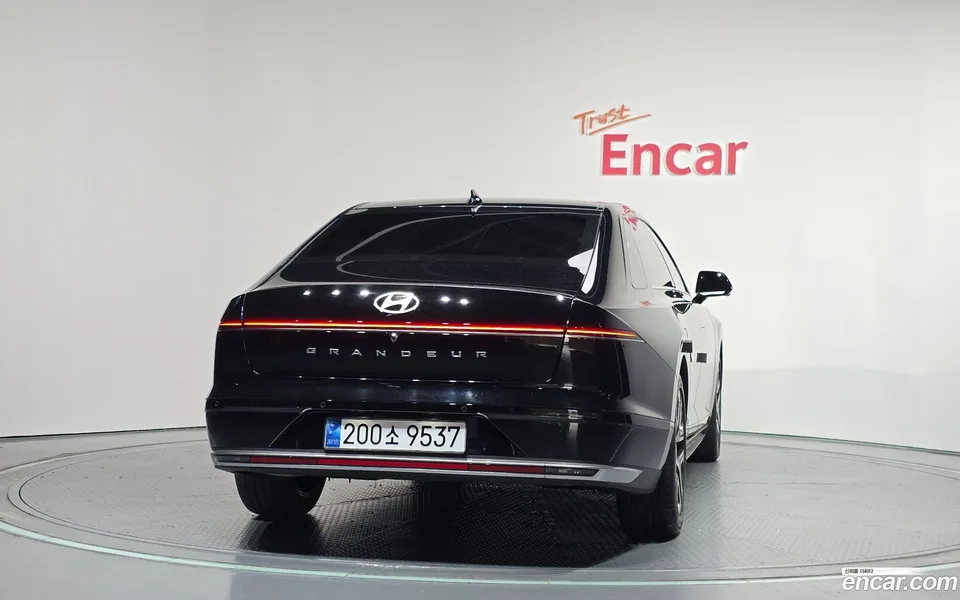 Hyundai Grandeur 2.5 2WD 2023 — миниатюра 4