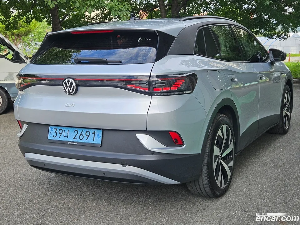 Volkswagen ID.4 2022 — thumbnail 5