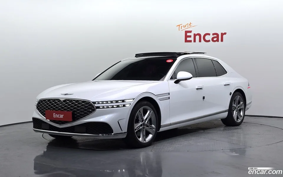 Genesis G90 3.5 AWD 2023 — photo 1, buy with delivery to Moscow