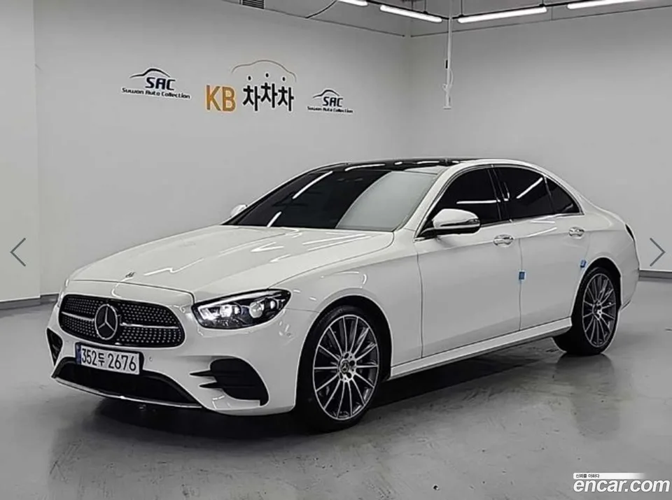 Mercedes-Benz E-Class E350 4MATIC AMG Line 2022 — photo 1, buy with delivery to Moscow