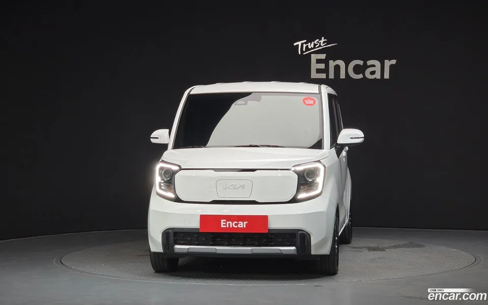 Kia Ray EV 2023 — thumbnail 3