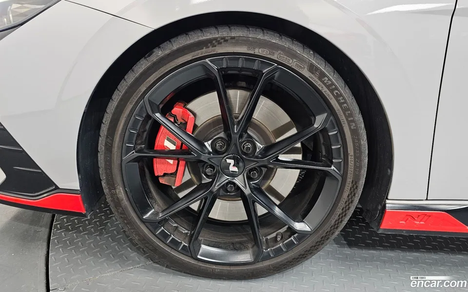 Hyundai Avante 2.0 N 2023 — миниатюра 2