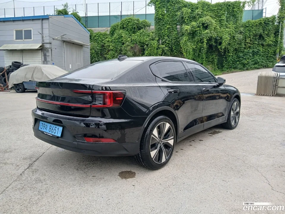 Polestar Polestar 2 2023 — thumbnail 4