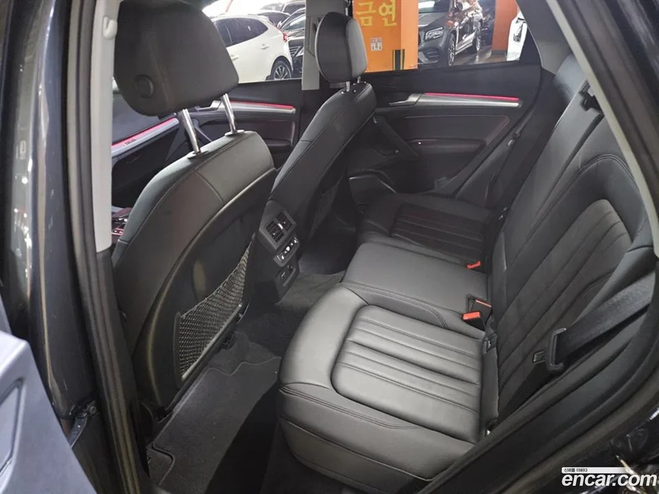 Audi Q5 40 TDI 2023 — thumbnail 2