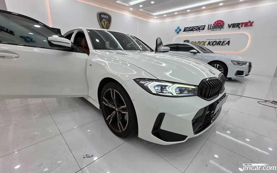 BMW 3 Series 320d M 2023 — photo 1, buy with delivery to Moscow