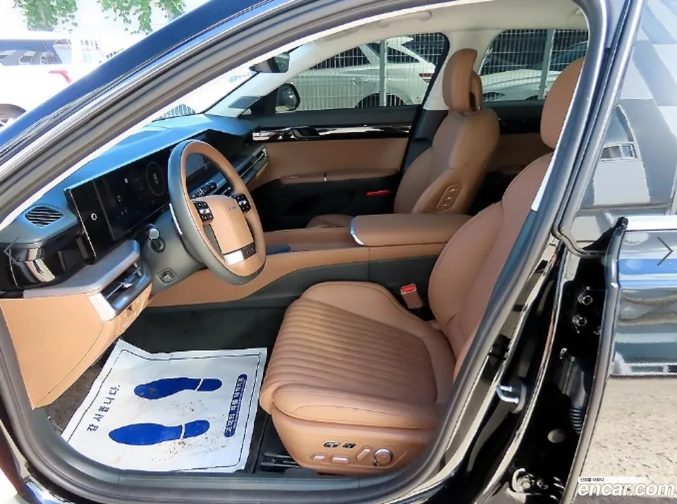 Hyundai Grandeur 2.5 2WD 2025 — thumbnail 2