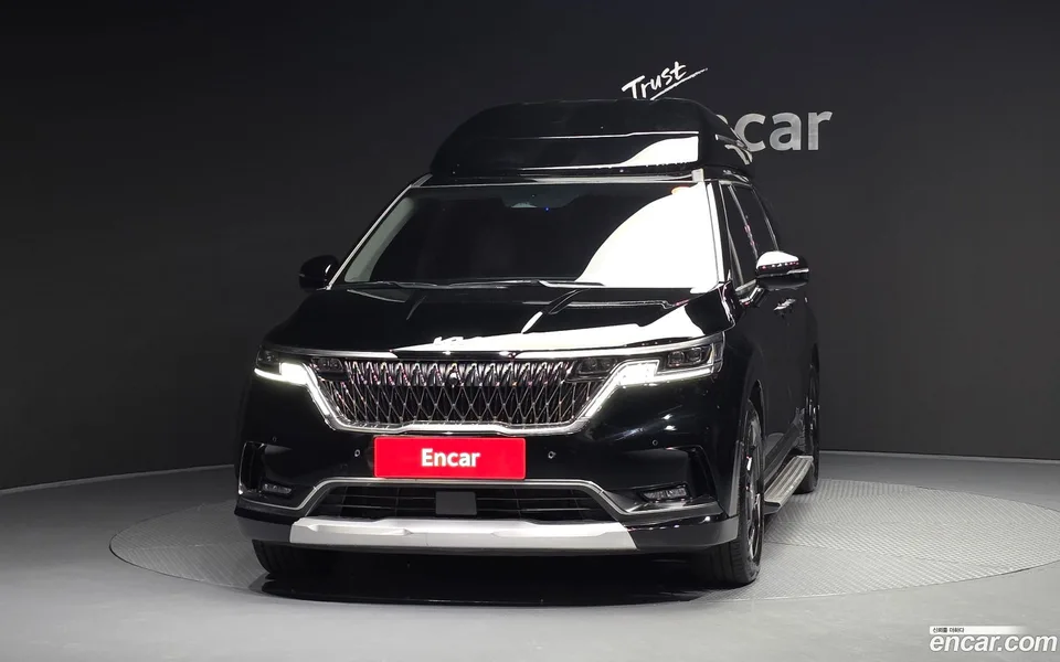 Kia Carnival 9 2022 — thumbnail 3