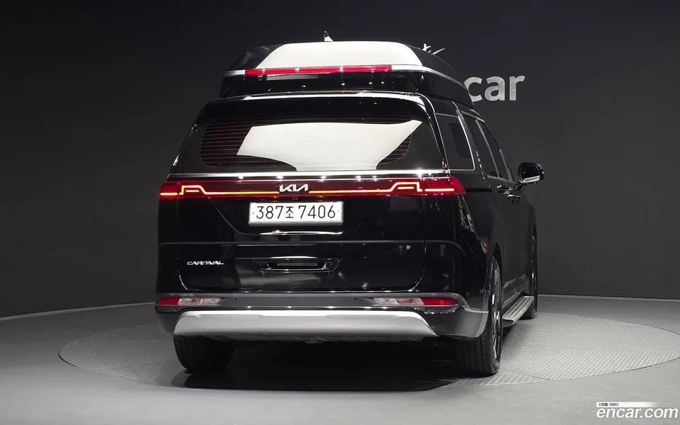 Kia Carnival 9 2022 — thumbnail 4