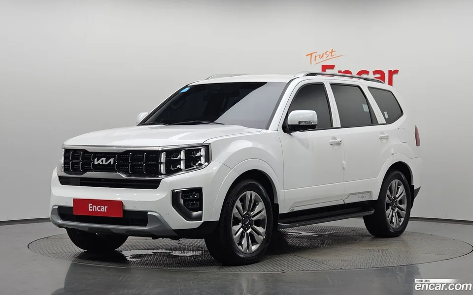Kia Mohave The Master 3.0 4WD 6 2023 — photo 1, buy with delivery to Moscow
