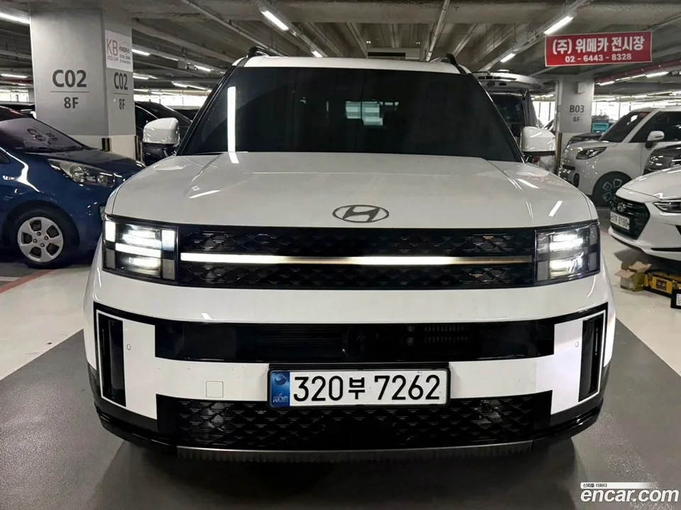 Hyundai SantaFe 2.5T 4WD 2025 — photo 1, buy with delivery to Moscow