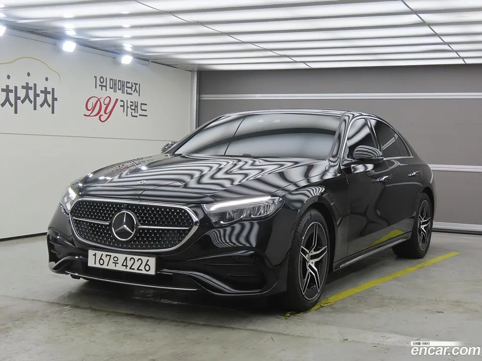 Mercedes-Benz E-Class E200 AMG Line 2025 — photo 1, buy with delivery to Moscow