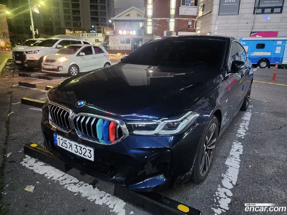 BMW 6 Series GT 620d M 2022 — photo 1, buy with delivery to Moscow