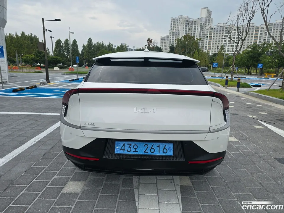 Kia EV6 2022 — thumbnail 5