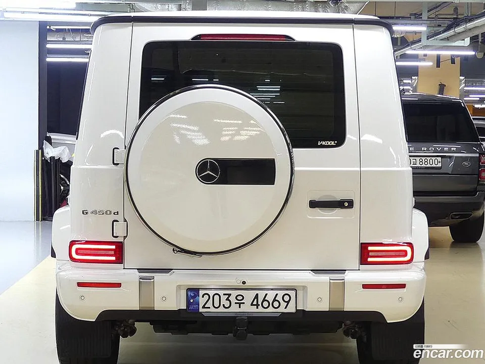 Mercedes-Benz G-Class G450d 2024 — thumbnail 4