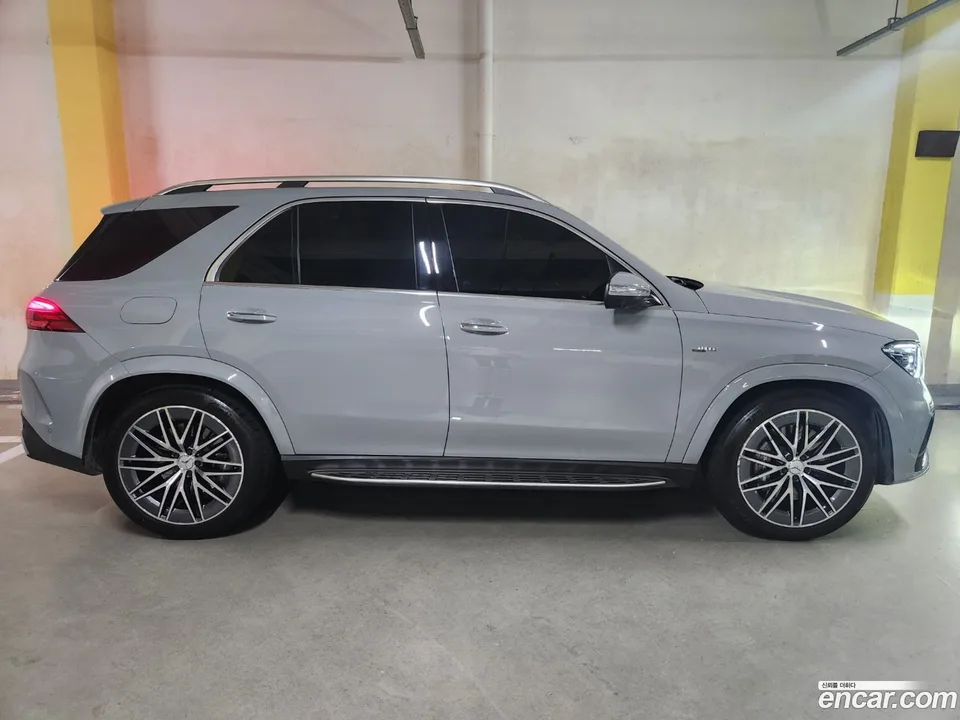 Mercedes-Benz GLE-Class AMG GLE53 4MATIC+ 2024 — thumbnail 3
