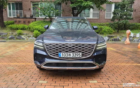 Genesis GV80 2024 buy in Moscow