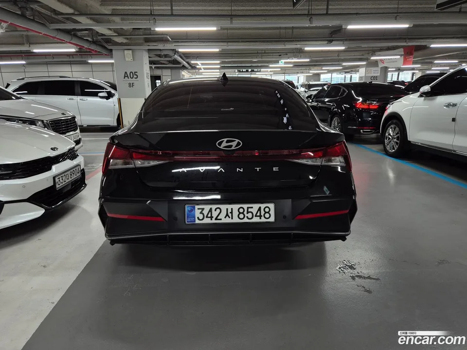 Hyundai Avante CN7 1.6 2025 — thumbnail 4