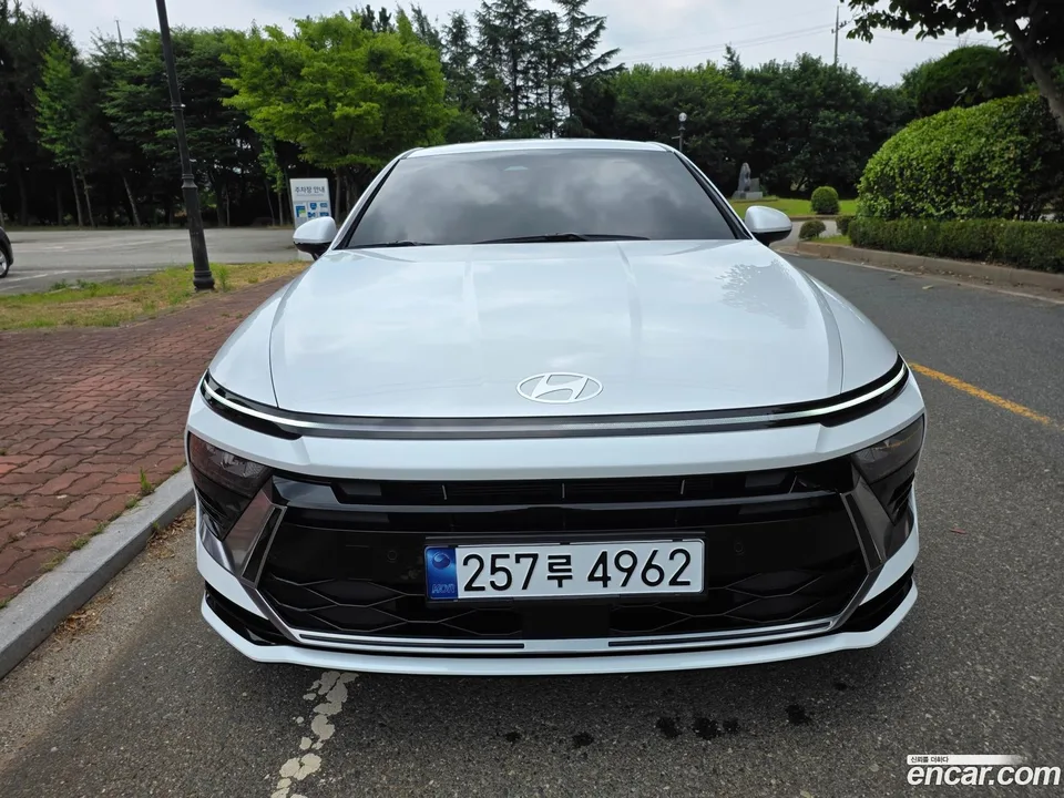 Hyundai Sonata The Edge 2.0 LPG() 2023 — thumbnail 3