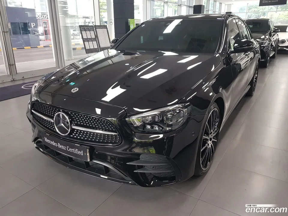 Mercedes-Benz E-Class E350 4MATIC AMG Line 2022 — photo 1, buy with delivery to Moscow