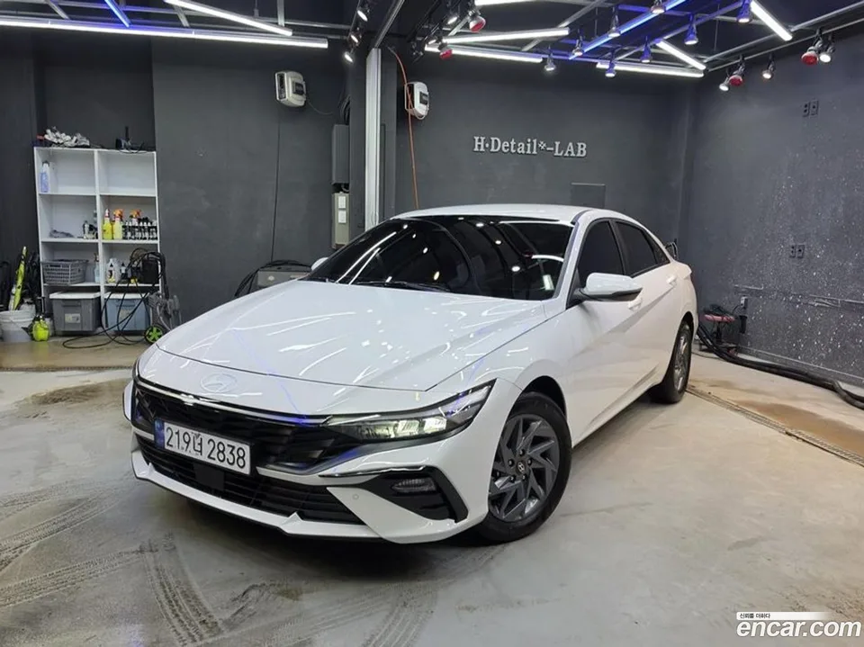 Hyundai Avante CN7 1.6 2025 — photo 1, buy with delivery to Moscow