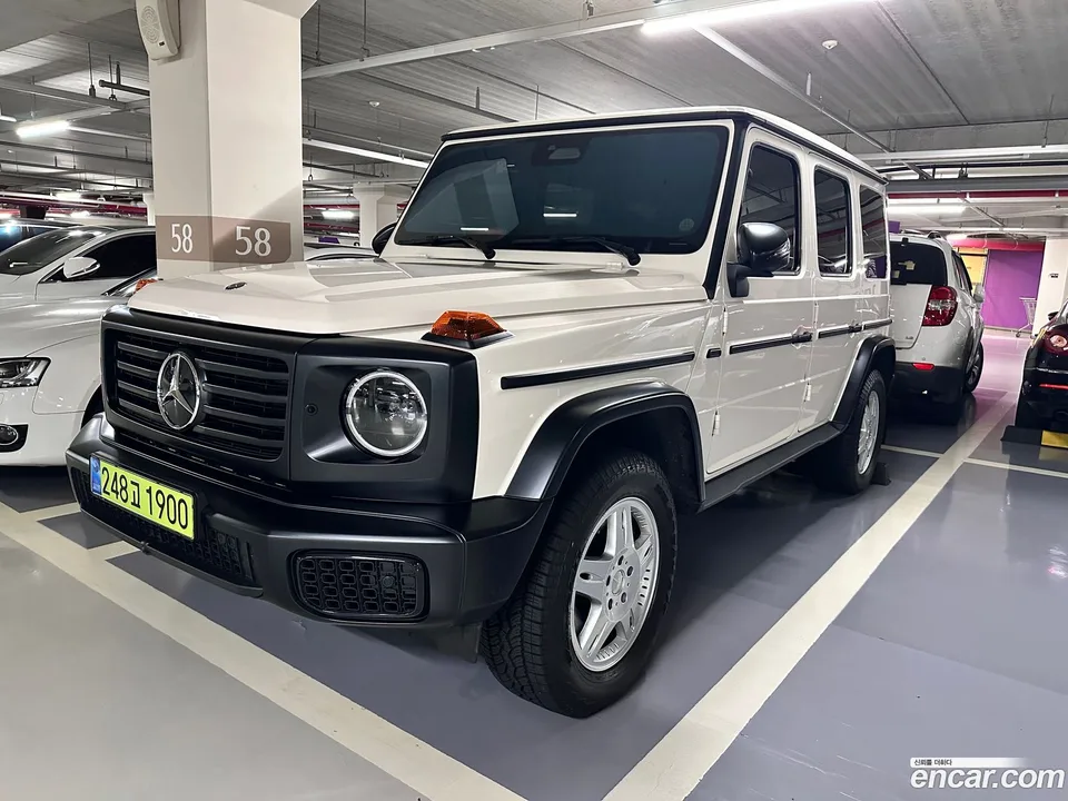 Mercedes-Benz G-Class 2025