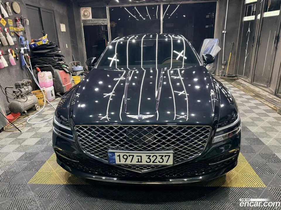 Genesis G80 2.5 2WD 2022 — photo 1, buy with delivery to Moscow