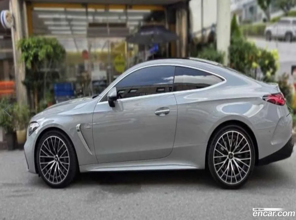 Mercedes-Benz CLE-Class AMG CLE53 4MATIC+ 2025 — thumbnail 3