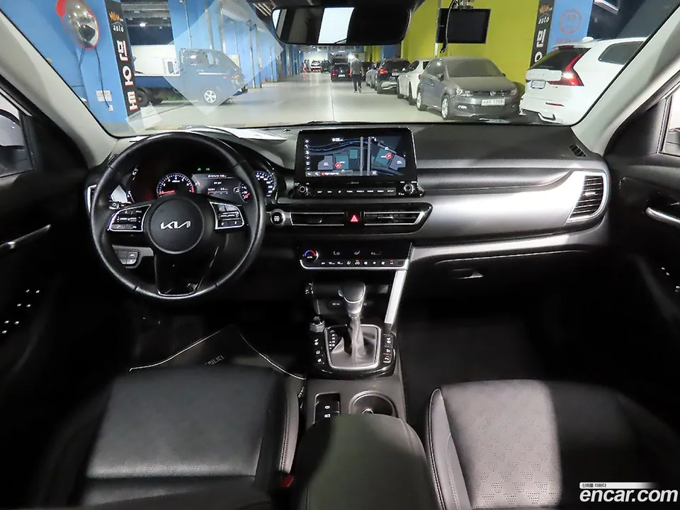 Kia Seltos 1.6 2WD 2022 — thumbnail 2