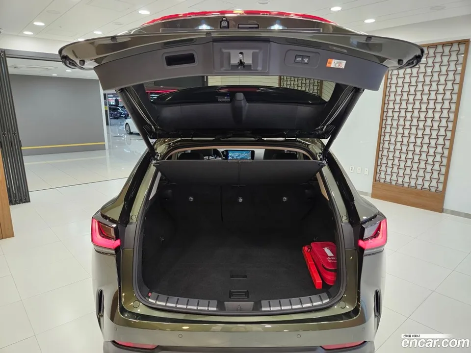 Lexus NX 350h 2025 — thumbnail 5