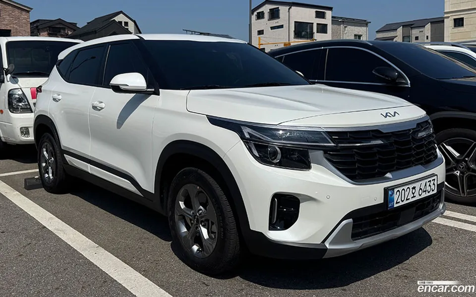 Kia Seltos 1.6 2WD 2024 — thumbnail 3