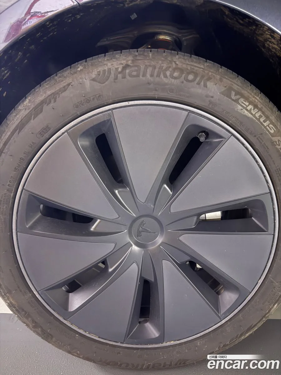 Tesla Model 3 RWD 2026 — thumbnail 2