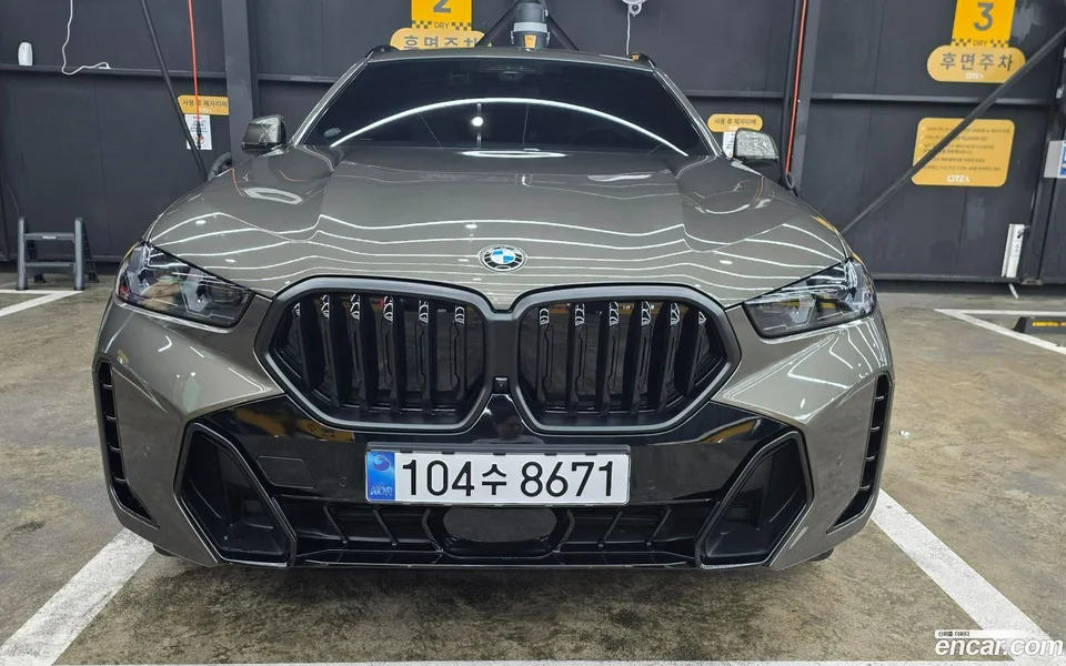 BMW X6 xDrive40d M 2025 — thumbnail 3