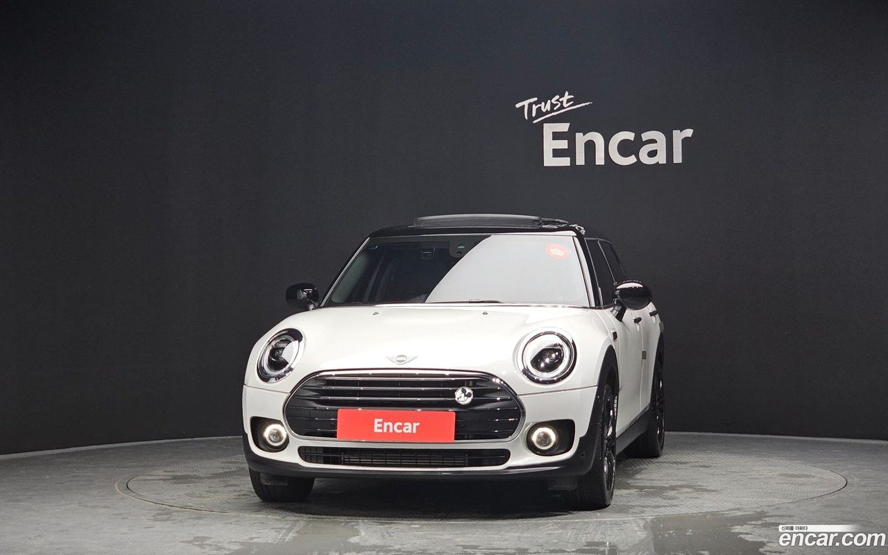 MINI Cooper Clubman 2023 — 3