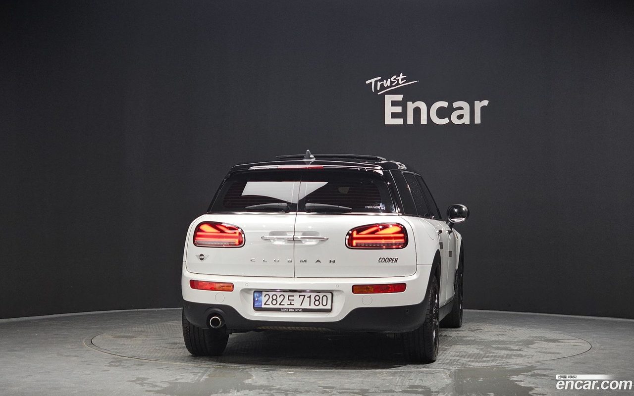 MINI Cooper Clubman 2023 — 4