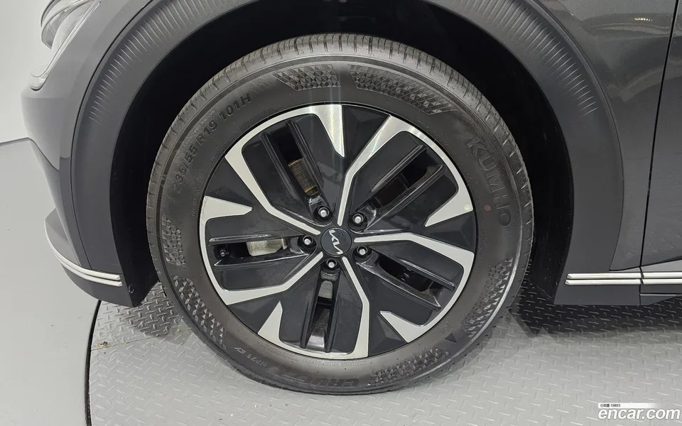 Kia EV6 2022 — thumbnail 2