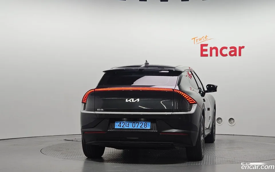 Kia EV6 2022 — thumbnail 4