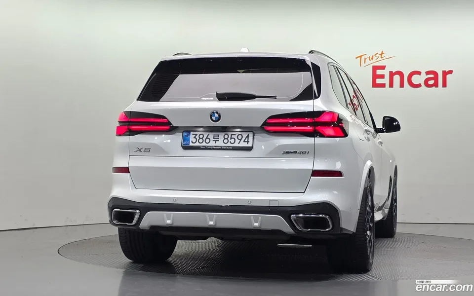 BMW X5 xDrive 40i M 2025 — thumbnail 4