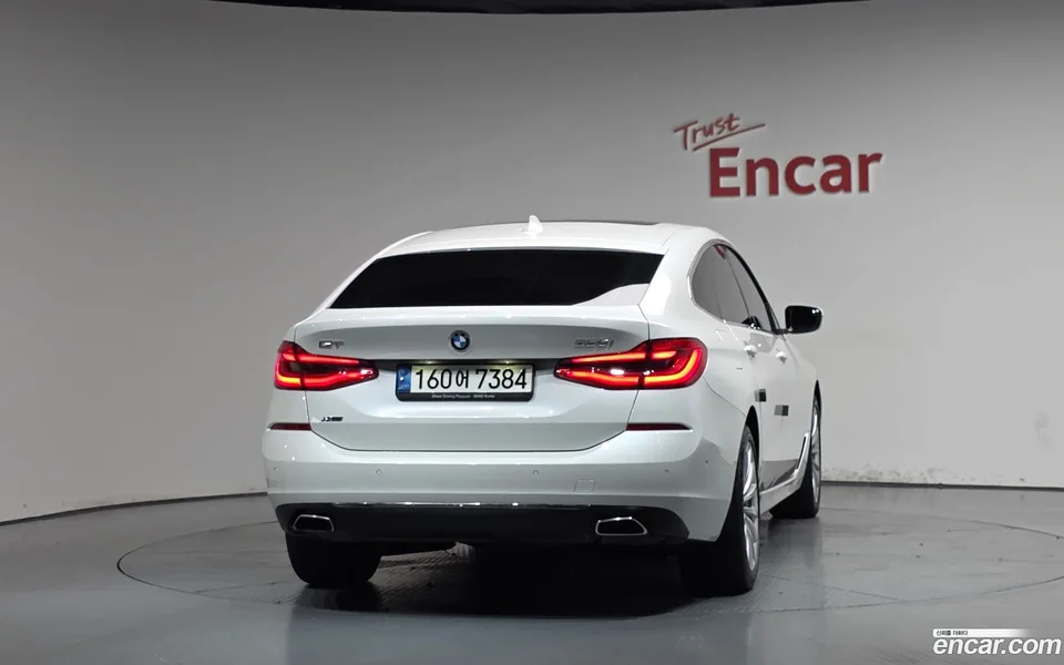 BMW 6 Series GT 630i xDrive 2022 — thumbnail 4