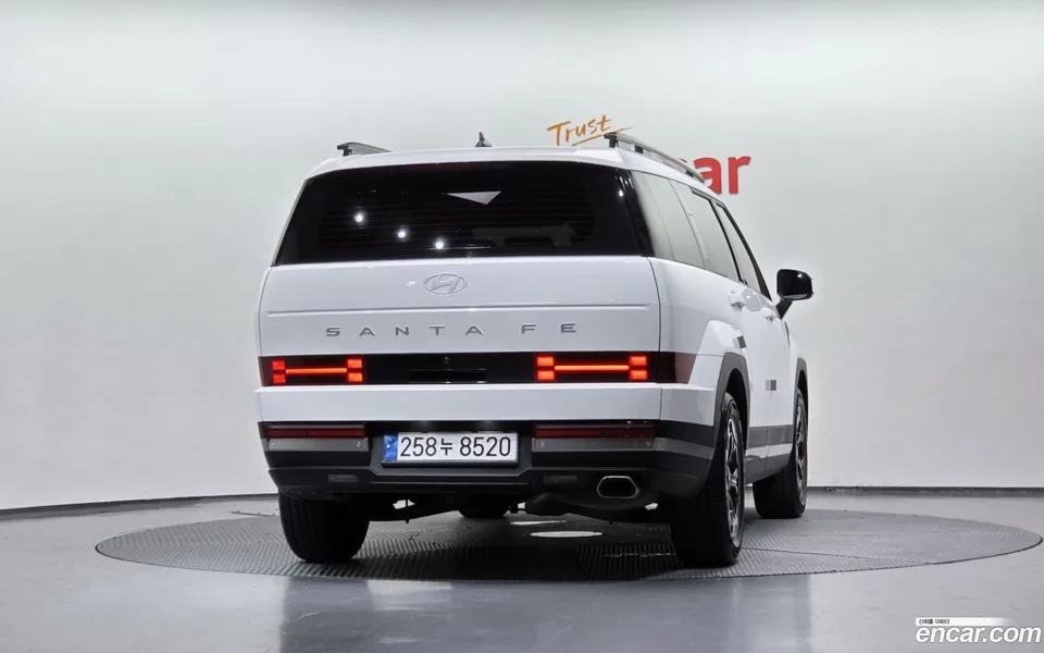Hyundai SantaFe 2.5T 2WD 2023 — thumbnail 4