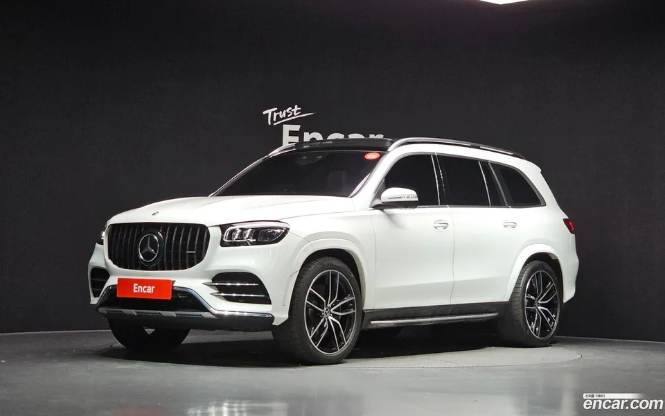 Mercedes-Benz GLS-Class GLS580 4MATIC 2023 — photo 1, buy with delivery to Moscow