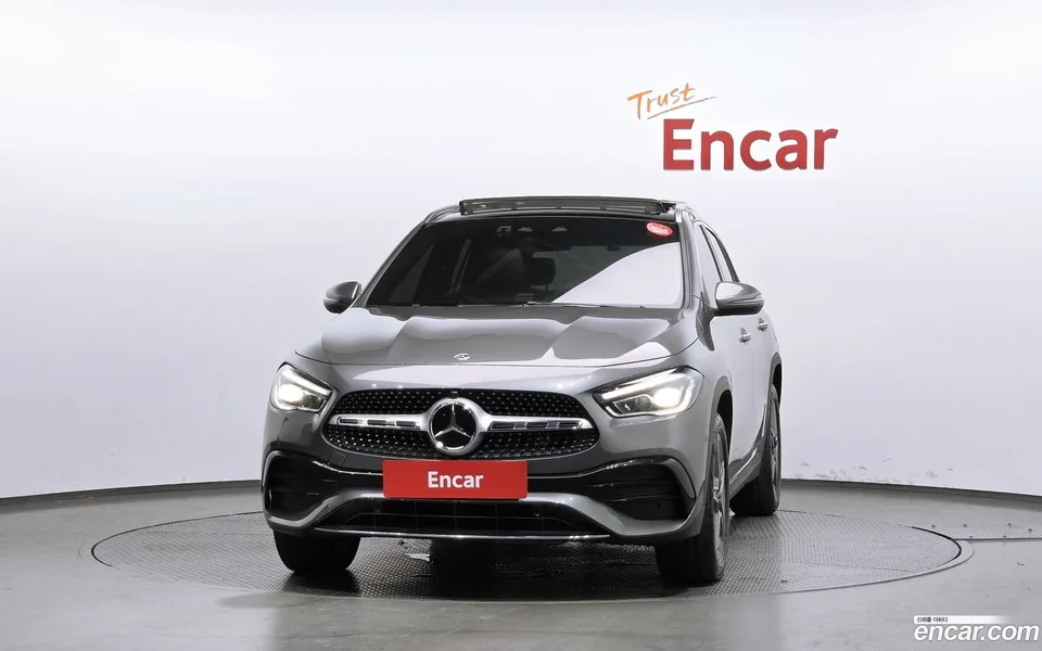 Mercedes-Benz GLA-Class GLA250 4MATIC 2022 — thumbnail 3