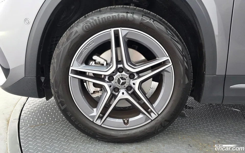 Mercedes-Benz GLA-Class GLA250 4MATIC 2022 — миниатюра 5