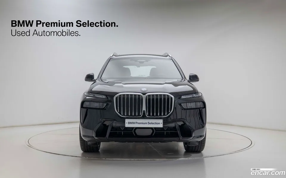 BMW X7 xDrive 40i M 6 2026 — thumbnail 3